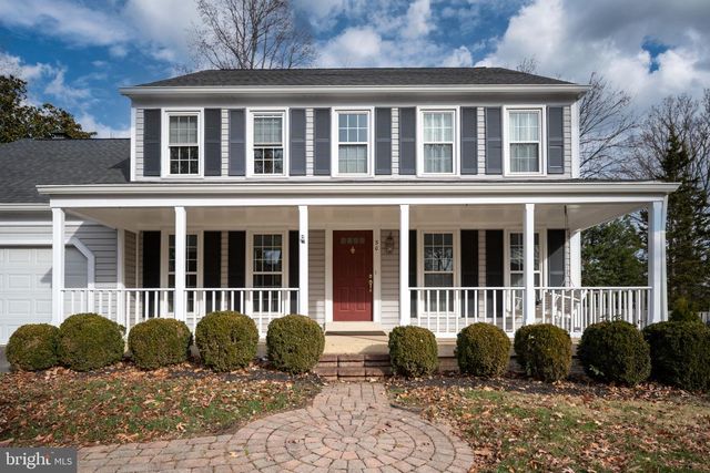 30 LARKWOOD CT, Stafford, VA 22554