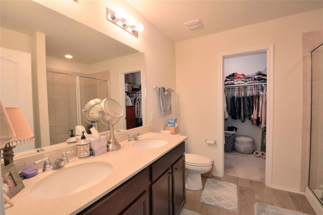 213 Compania DR, Liberty Hill, TX 78642