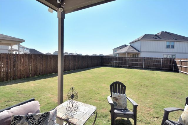 213 Compania DR, Liberty Hill, TX 78642