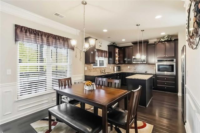 237 Jetta Circle, Mcdonough, GA 30253