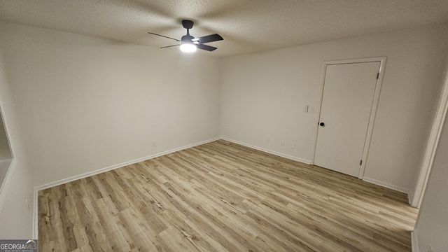6900 Roswell Rd F9, Sandy Springs, GA 30328