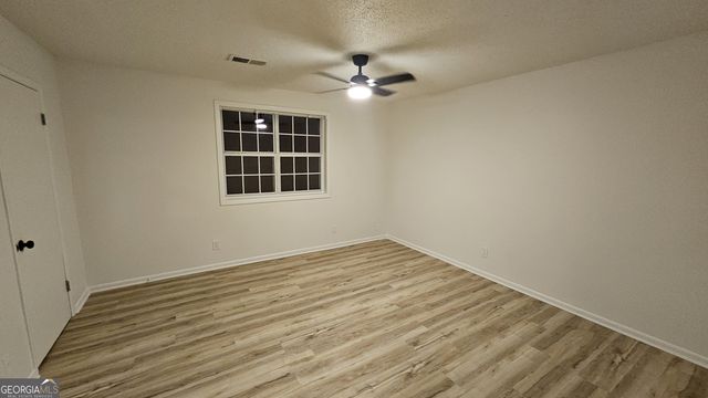 6900 Roswell Rd F9, Sandy Springs, GA 30328