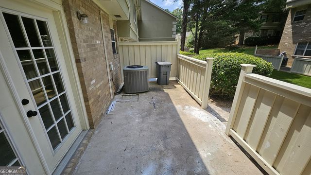6900 Roswell Rd F9, Sandy Springs, GA 30328