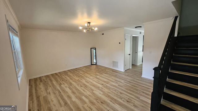 6900 Roswell Rd F9, Sandy Springs, GA 30328
