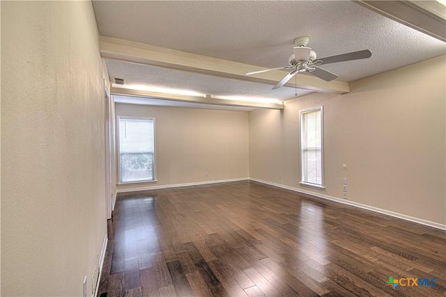 2701 Wren Circle, Temple, TX 76502