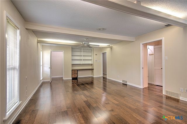 2701 Wren Circle, Temple, TX 76502