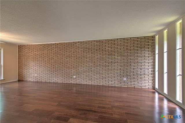 2701 Wren Circle, Temple, TX 76502