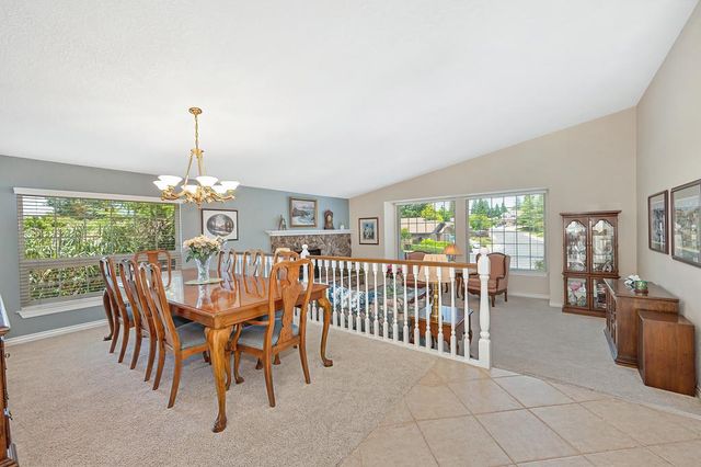 100 Bermuda Ct, Roseville, CA 95678
