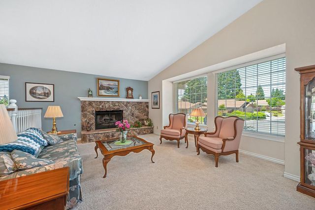 100 Bermuda Ct, Roseville, CA 95678