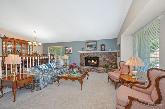 100 Bermuda Ct, Roseville, CA 95678