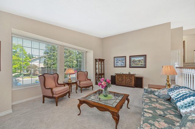 100 Bermuda Ct, Roseville, CA 95678