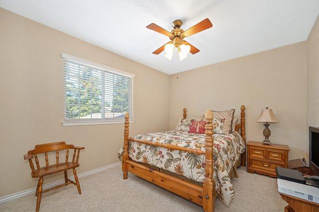 100 Bermuda Ct, Roseville, CA 95678