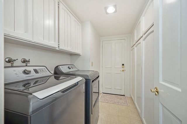 100 Bermuda Ct, Roseville, CA 95678