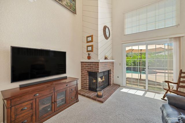 100 Bermuda Ct, Roseville, CA 95678