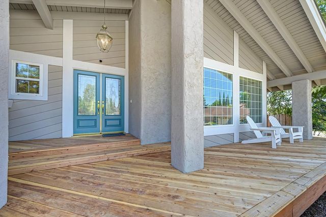 100 Bermuda Ct, Roseville, CA 95678