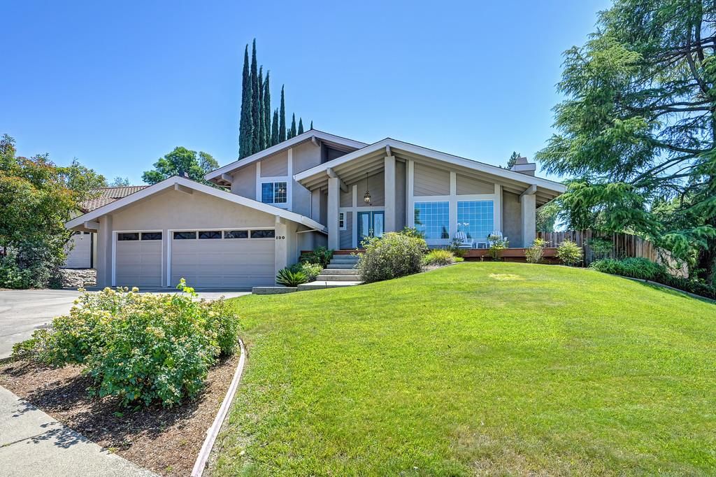 100 Bermuda Ct, Roseville, CA 95678