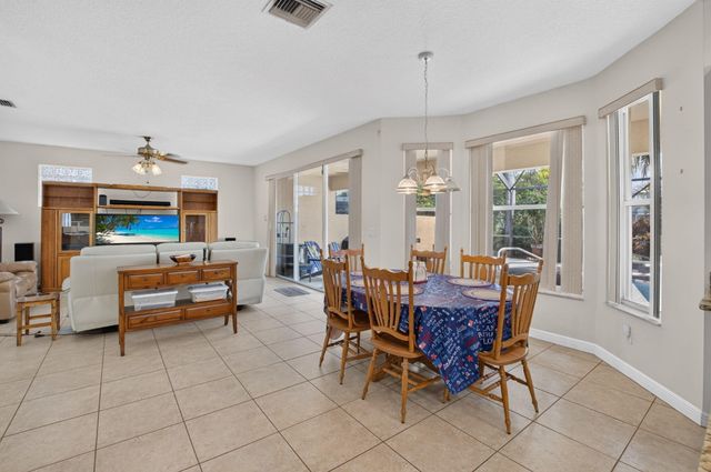 7541 DOWNWINDS Lane, Lake Worth, FL 33467