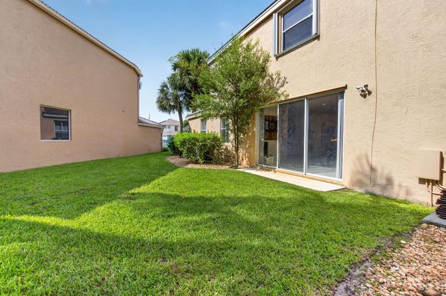 7541 DOWNWINDS Lane, Lake Worth, FL 33467