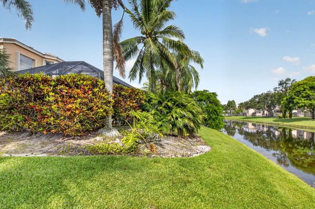 7541 DOWNWINDS Lane, Lake Worth, FL 33467