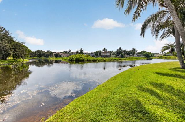 7541 DOWNWINDS Lane, Lake Worth, FL 33467