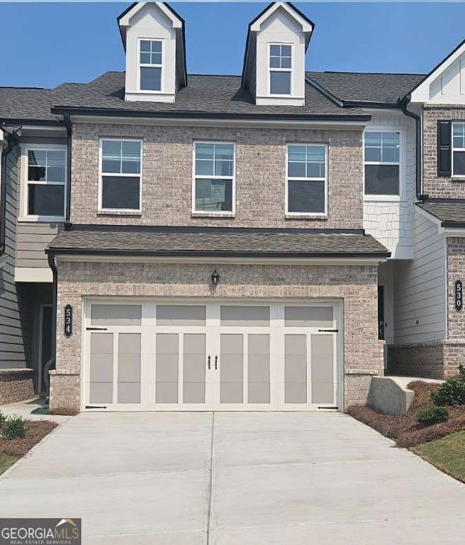 534 East Rope Mill 22, Holly Springs, GA 30115