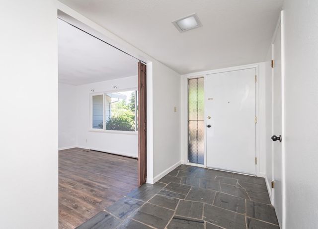 4186 Dena Way, Sacramento, CA 95821