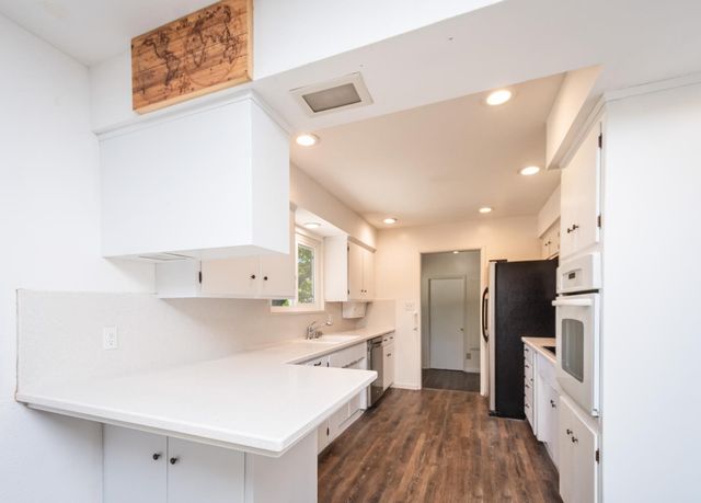 4186 Dena Way, Sacramento, CA 95821