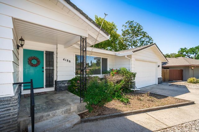 4186 Dena Way, Sacramento, CA 95821
