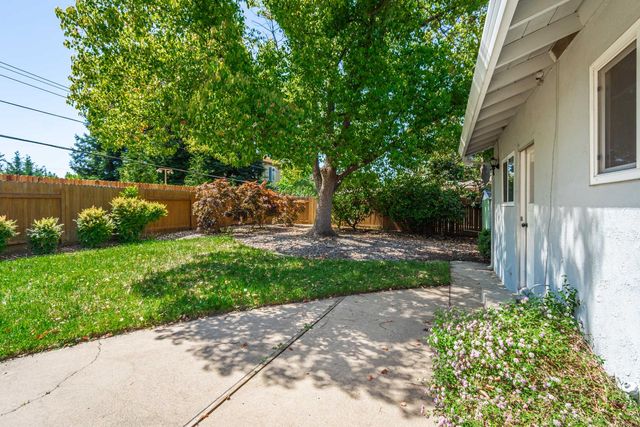 4186 Dena Way, Sacramento, CA 95821