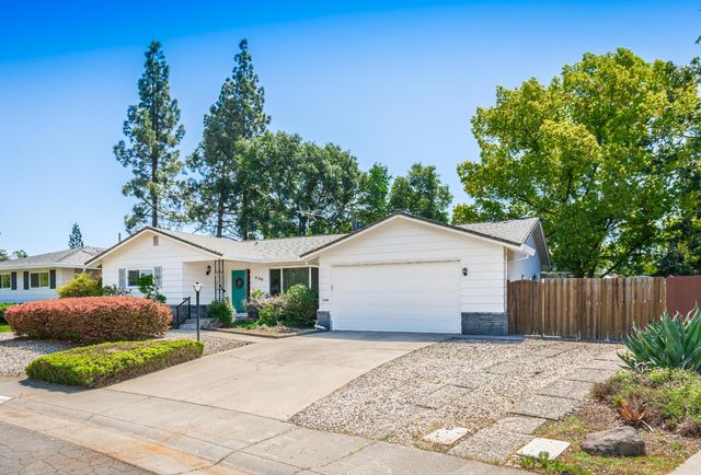 4186 Dena Way, Sacramento, CA 95821