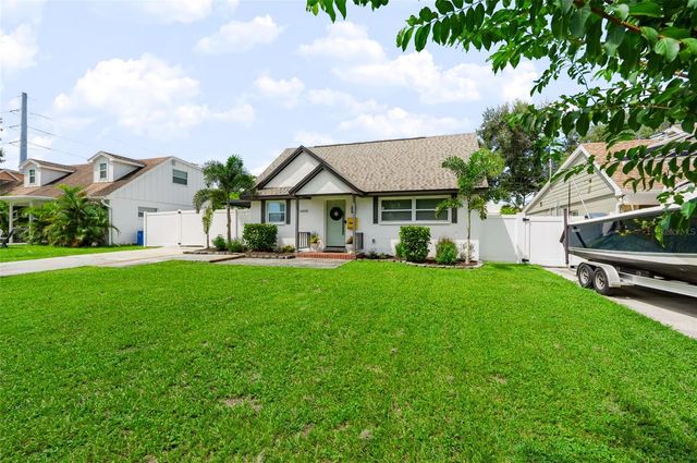 6660 27TH WAY N, St Petersburg, FL 33702
