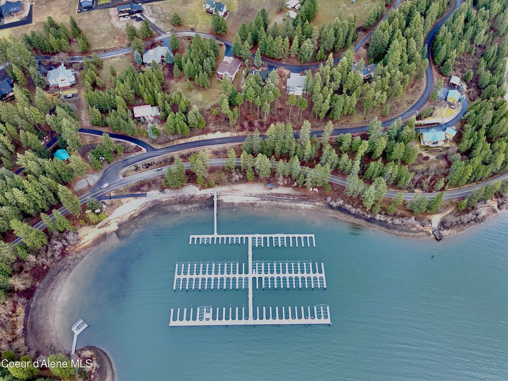 13416 S Runway LN, Harrison, ID 83833 photo 4