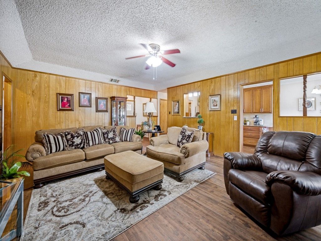 2728 Meadow Green, Bedford, TX 76021 — photo 5