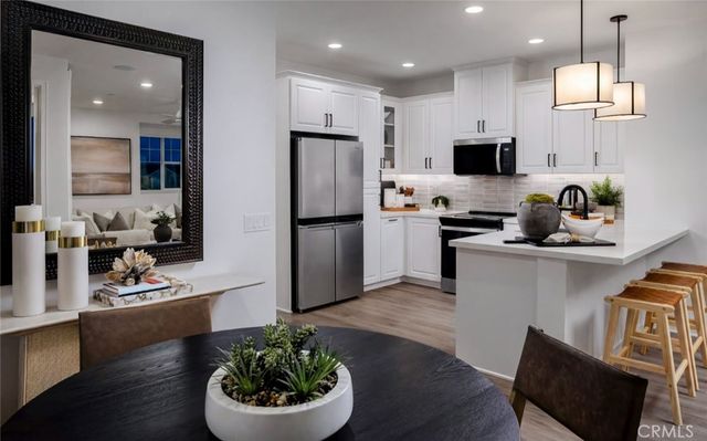 3932 E. BUCKNELL PASEO, Ontario, CA 91761