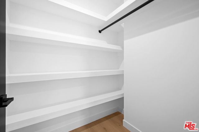 837 N Detroit Street, Los Angeles, CA 90046