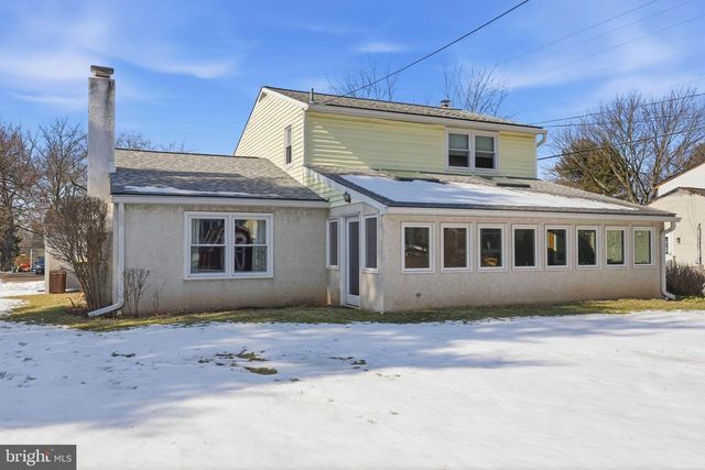 1460 CATHYS LN, North Wales, PA 19454