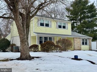 1460 CATHYS LN, North Wales, PA 19454