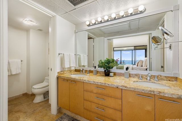 1600 Ala Moana Boulevard 2808, Honolulu, HI 96815