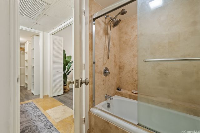 1600 Ala Moana Boulevard 2808, Honolulu, HI 96815