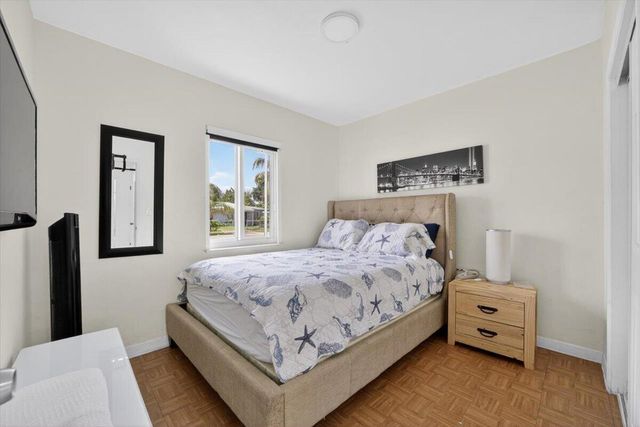 995 NE 156th Terrace, North Miami Beach, FL 33162