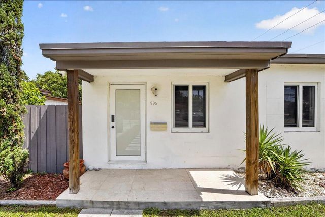995 NE 156th Terrace, North Miami Beach, FL 33162