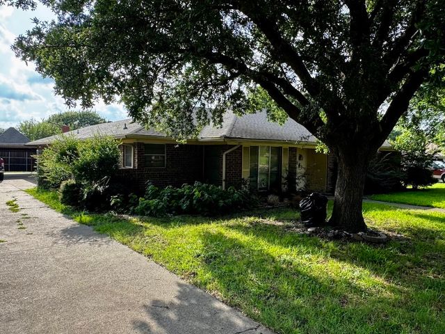 841 Norton Drive, Mesquite, TX 75149