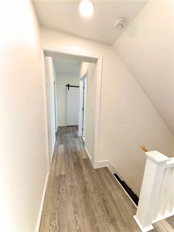 437 Sapphire Way, Bloomfield, PA 15224