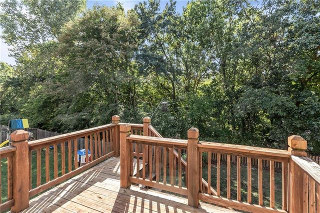 7640 N Everton Avenue, Kansas City, MO 64152
