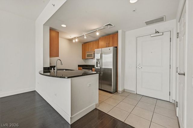 200 West SAHARA Avenue 3406, Las Vegas, NV 89102