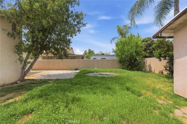 1380 W 7th, San Bernardino, CA 92411