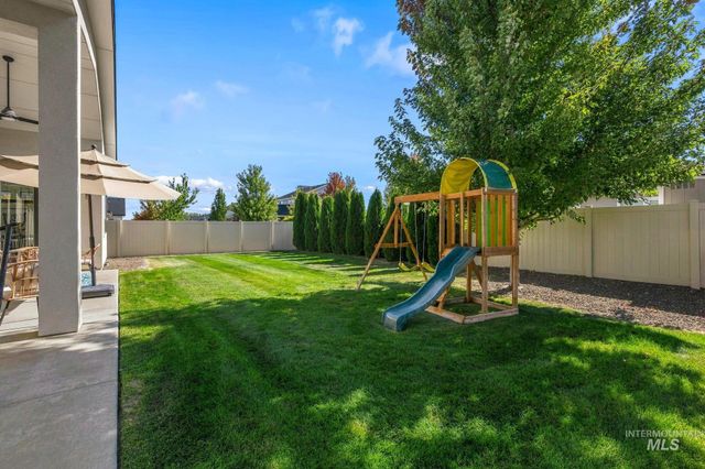 923 E Rio Chico Dr, Kuna, ID 83634