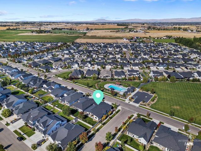 923 E Rio Chico Dr, Kuna, ID 83634