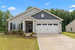 101 S Sina Street, Troutman, NC 28166