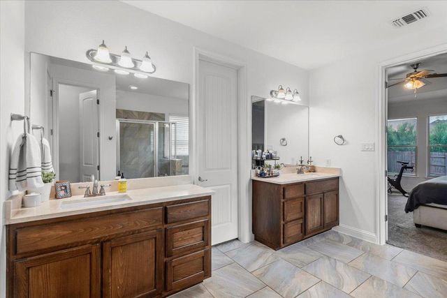 1505 Long Shadow LN, Georgetown, TX 78628